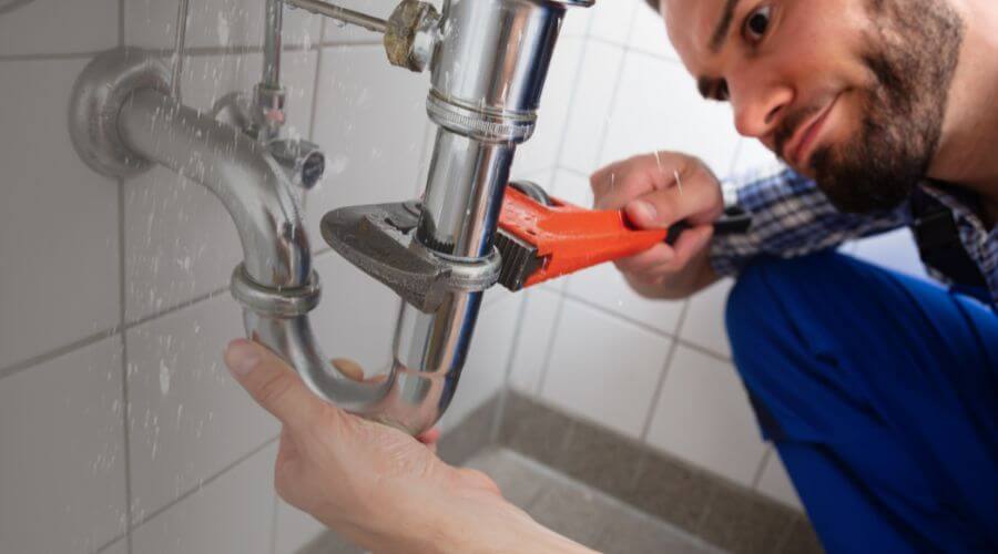 Professional same day plumber in Sherwood, ND